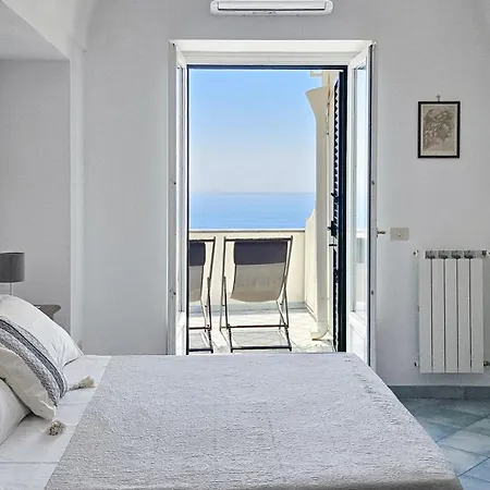 Aparthotel Al Poggio Antico 3*